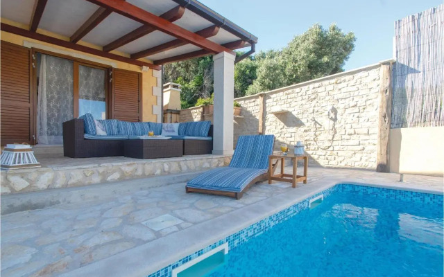 Holiday home Prizba 20