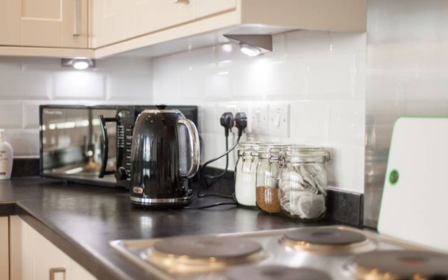 The Broadmead Forest - Spacious City Centre 3BDR Apartment