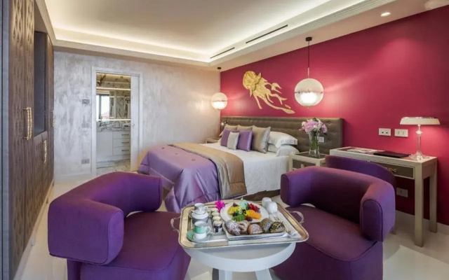 Cala Beach Resort