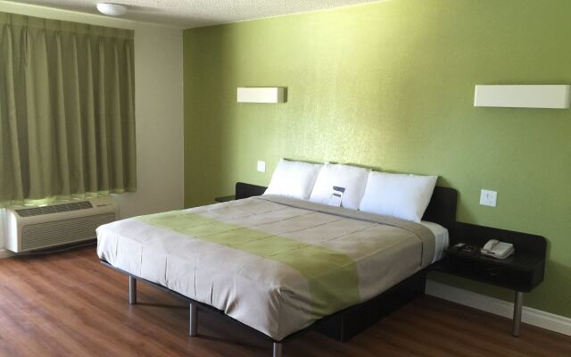 Motel 6 Santa Maria, CA - South