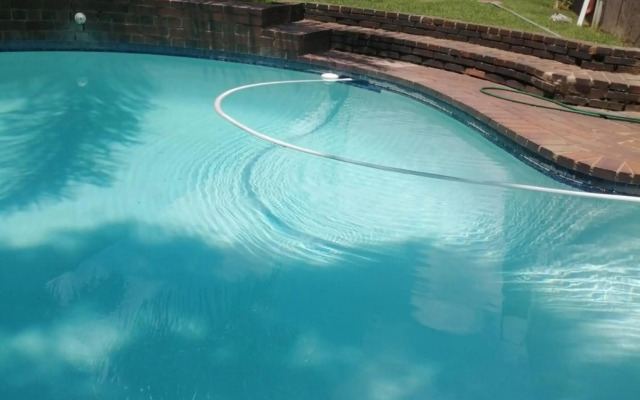 Naisar's Apartments Primrose,Johannesburg