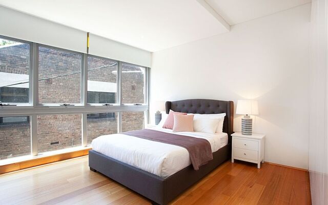 Urban Rest - Riley St