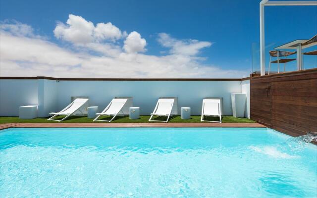 Laif Hotel