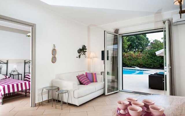 Luxurious Villa in Ragalna with Private Pool