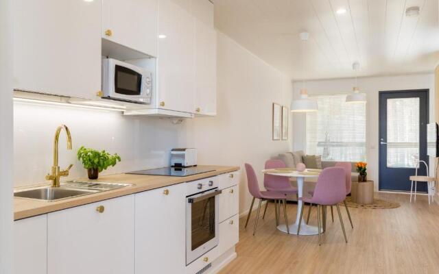 Tuomenkartano Apartments