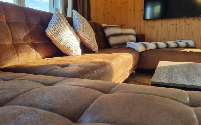 Alpine Retreat & Sauna