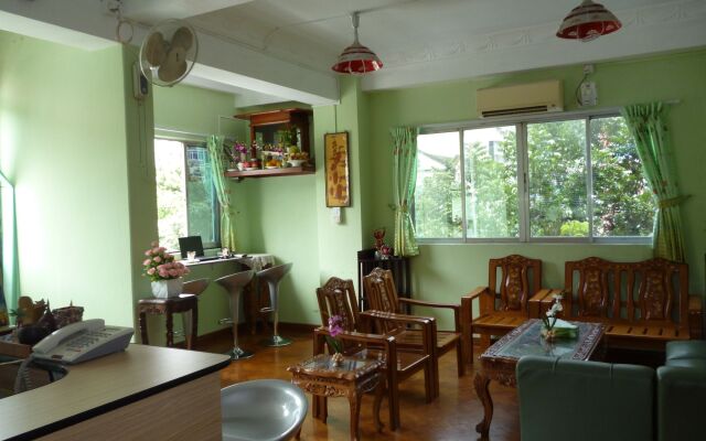 Yangon Heart Guest House