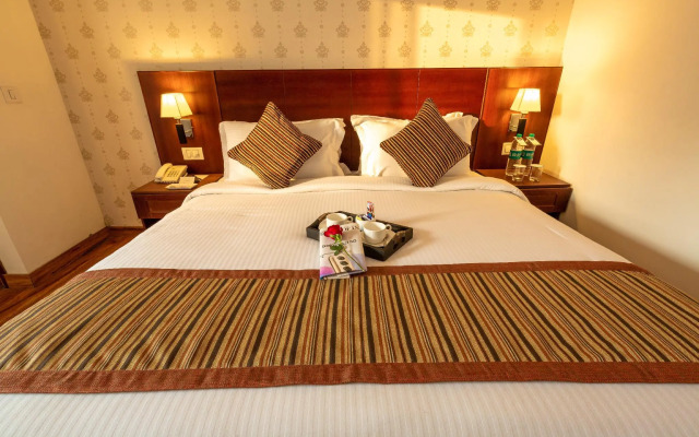 Rosewood Apartment Hotel