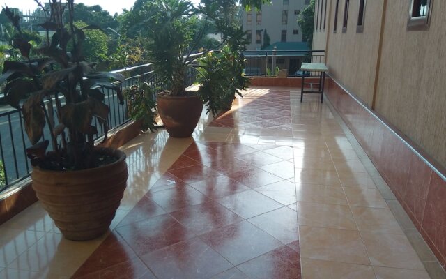 Lush Garden Hotel