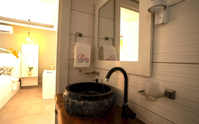 Liman Hotel Gumusluk- Adult Only