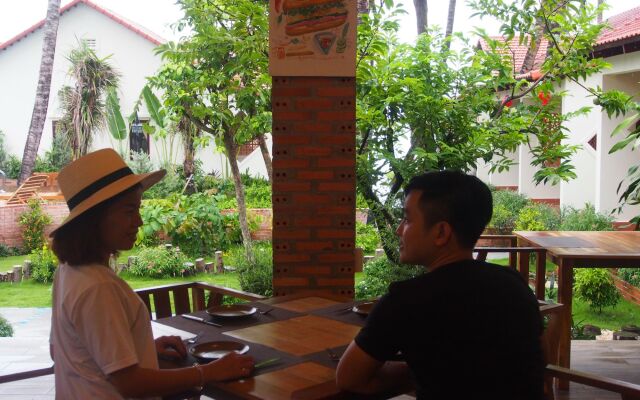 Hula Hula Beachfront Phu Quoc