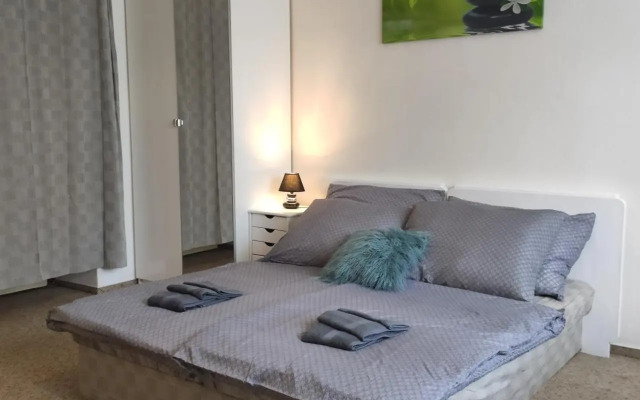 Tulip Apartment