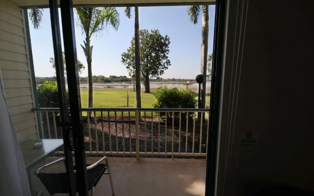 Lakeview Apartments