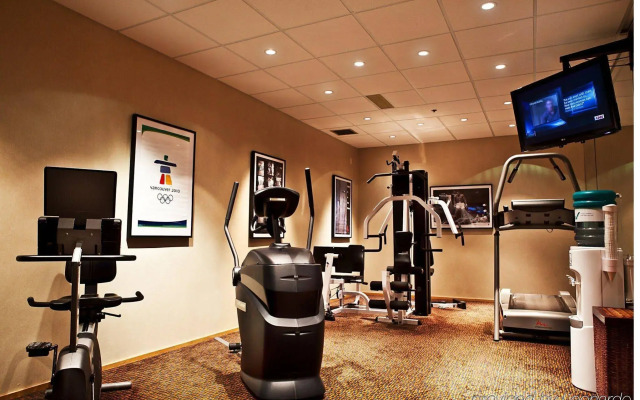 Holiday Inn Express & Suites Langley by IHG