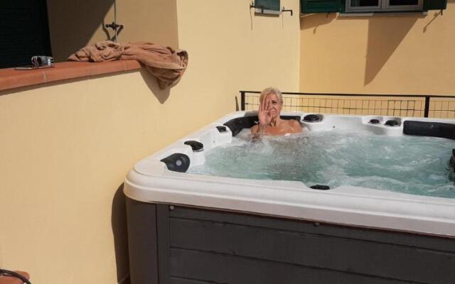 Florence Country Cottage