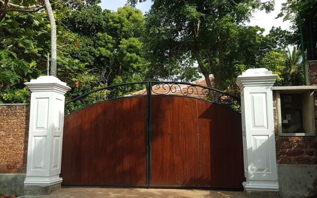 Siriniwasa Villa Induruwa