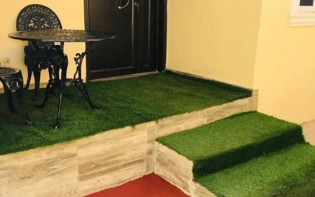 K-Yellow Hotel & Resort