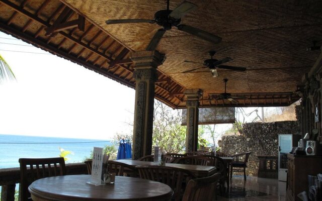 Bayu Cottages