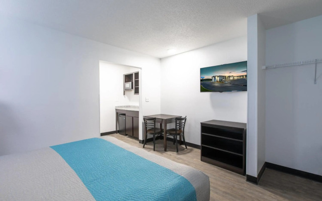 Motel 6 Greenville, SC - I-85 Near Downtown