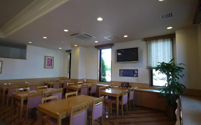 Hotel Route-Inn Tokoname Ekimae