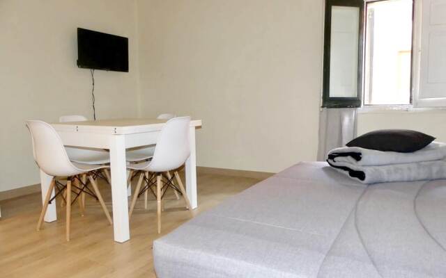 Apartment With one Bedroom in Vic, With Wifi - Near the Beach