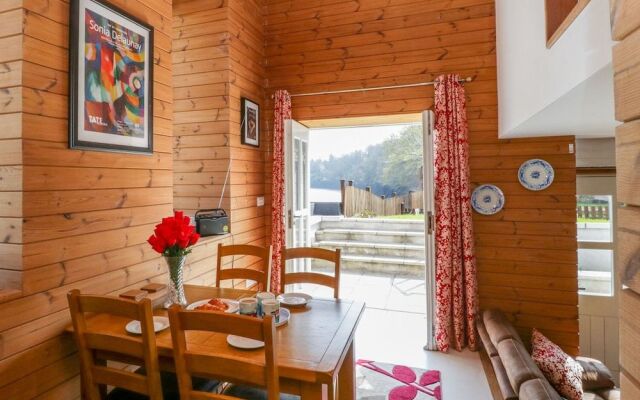Avonside Cottage