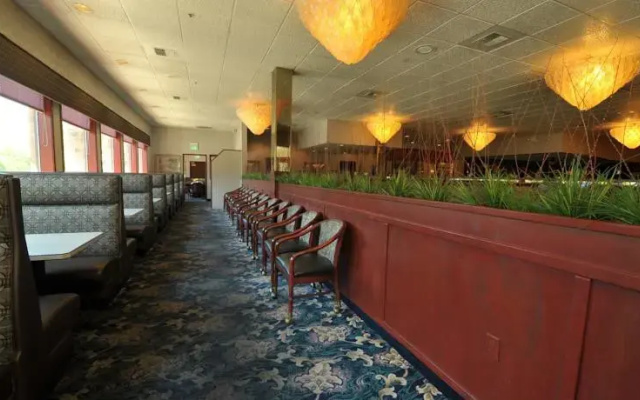 Shilo Inn Portland Airport
