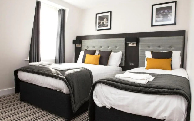 The Tudor Inn Hotel