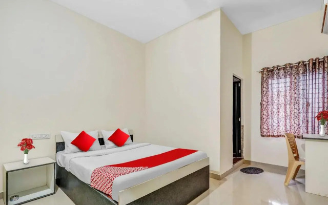 OYO Flagship 703044 Gn Nelli Rooms