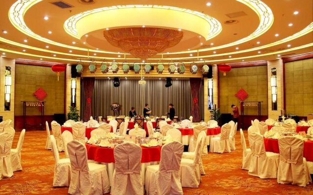 Joy International Hotel