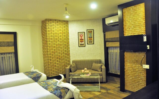 Hotel Ivory Inn