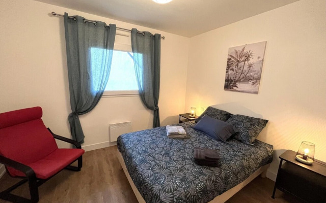 Apartment in Carantec Near Sandy Beaches