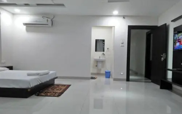 Hotel Royal Residency