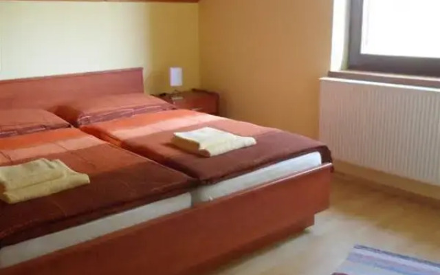 Villa Ruhige Lage