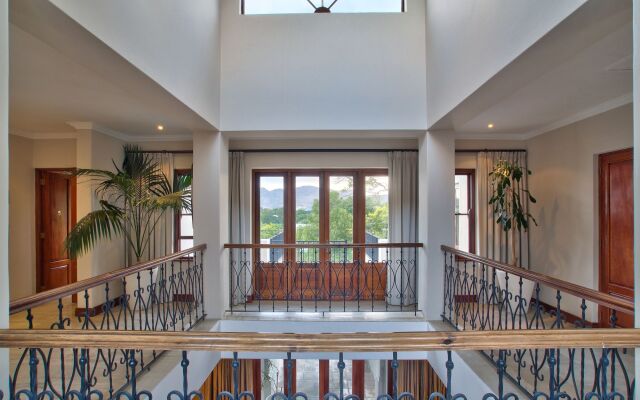 Nova Constantia Boutique Residence