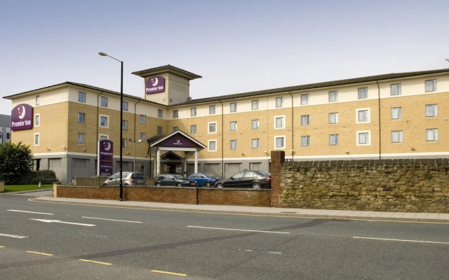 Premier Inn Newcastle - Millennium Bridge