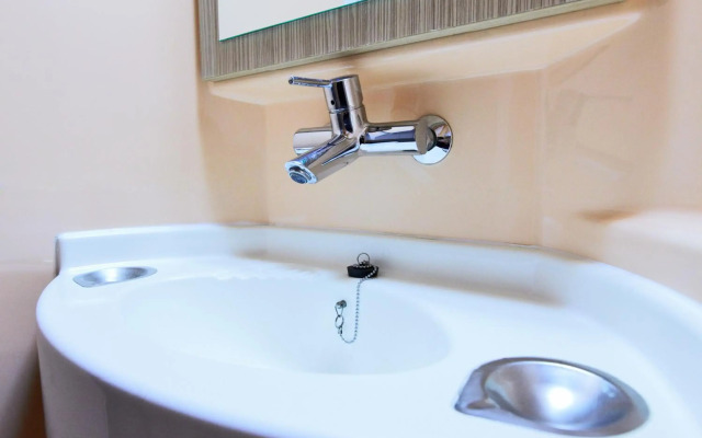 Hotel Premiere Classe Marne La Vallee - Saint Thibault Des Vignes
