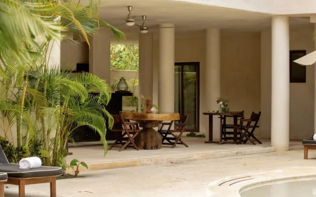 Niwa Tulum Luxury Suites