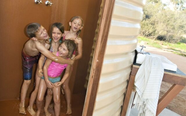 Wooramel Riverside Retreat - Campground