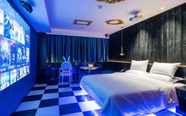 Film Hotel