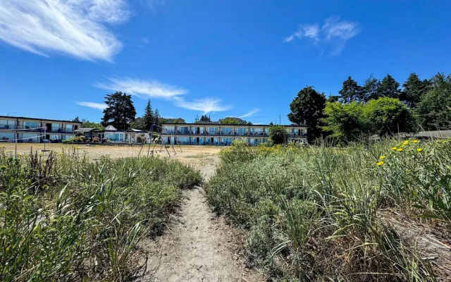 Sea Edge Motel