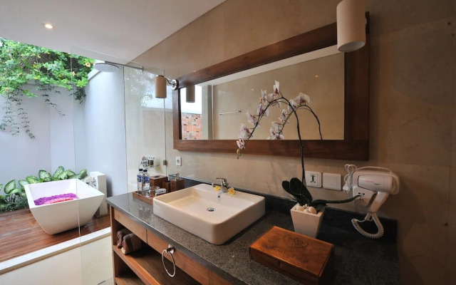 Maitri Villa