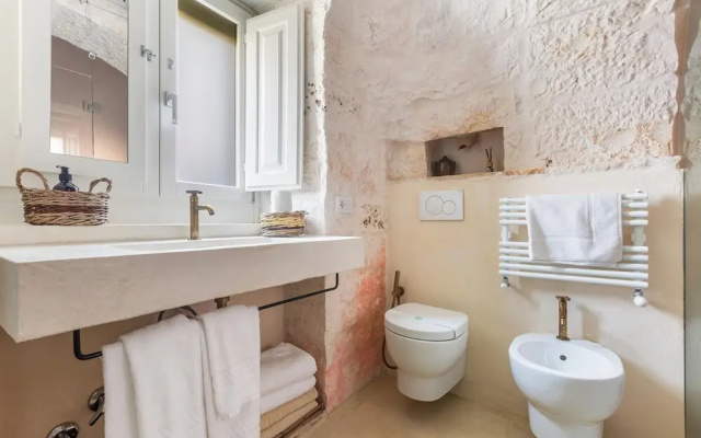 3224 Trulli Almaviva by Perle di Puglia