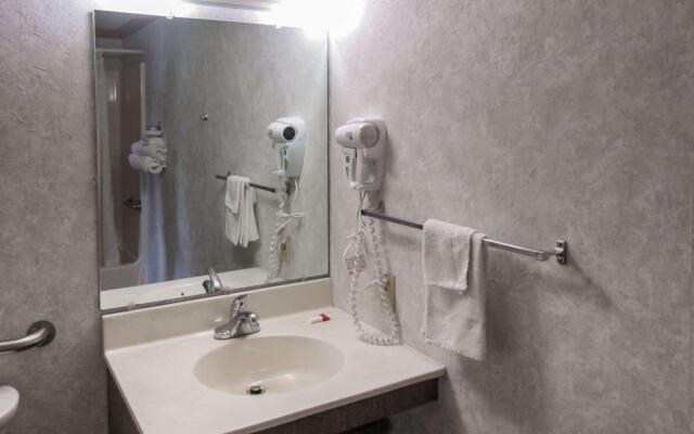 Days Inn by Wyndham Liverpool/Syracuse