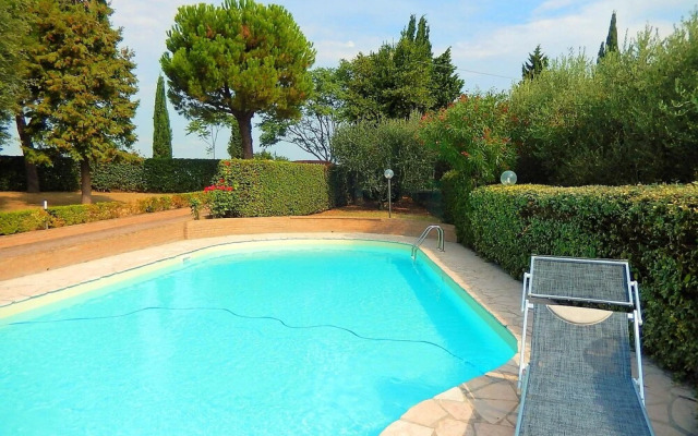 Villa Strada Comunale di Monte Giove