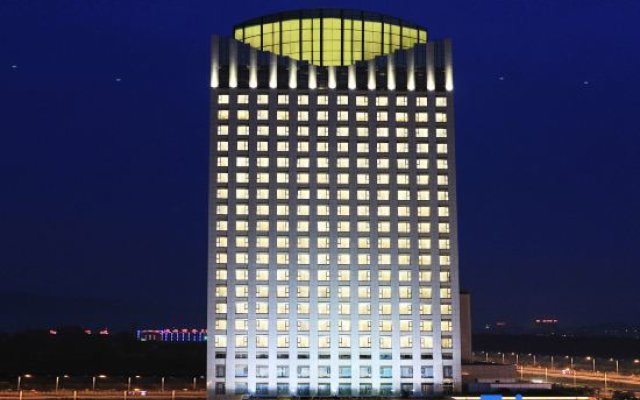 Xinyang Jin Jiang International Hotel