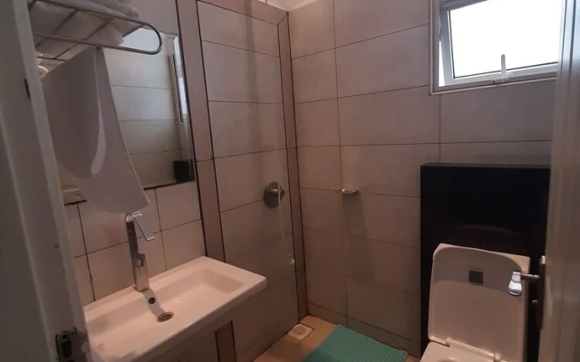 D2W Residency Suites