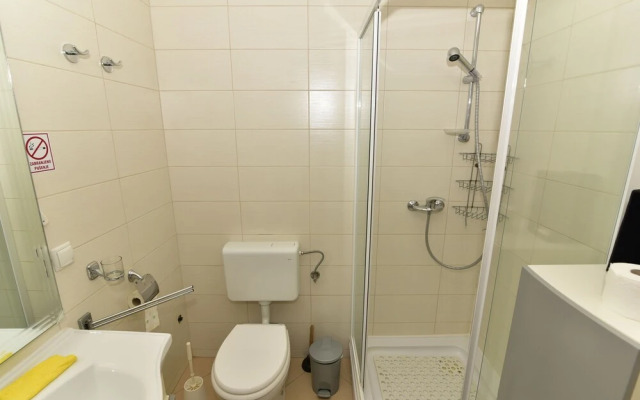 Apartment Gloria