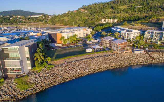 Peninsula Airlie Beach