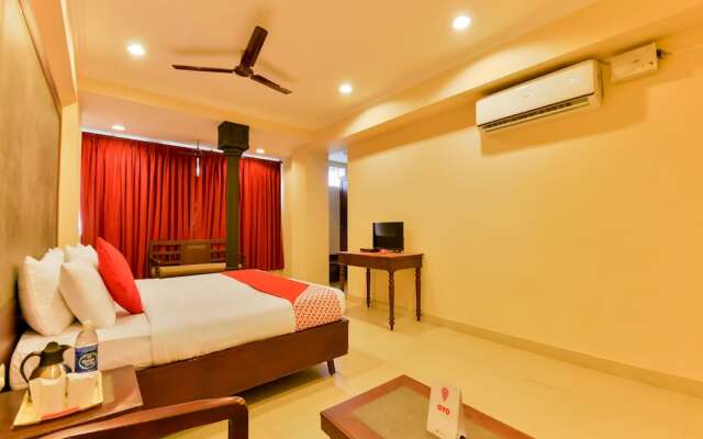 OYO 15247 New Woodlands Hotel